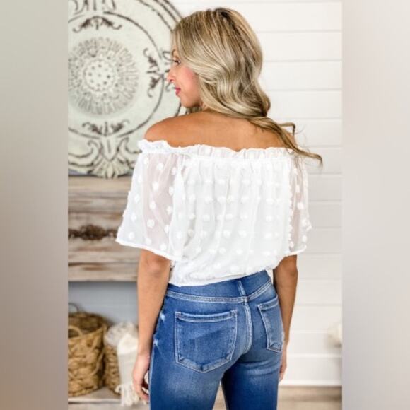 Boutique NWOT White Double Layered Textured Polka Dot Off the Shoulder Blouse - Picture 5 of 12